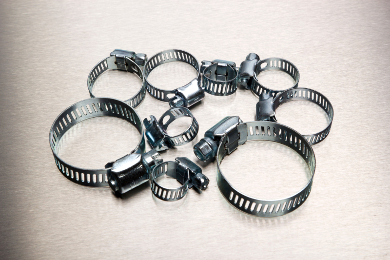 A Guide to Stainless Steel Hose Clamps and Their Uses